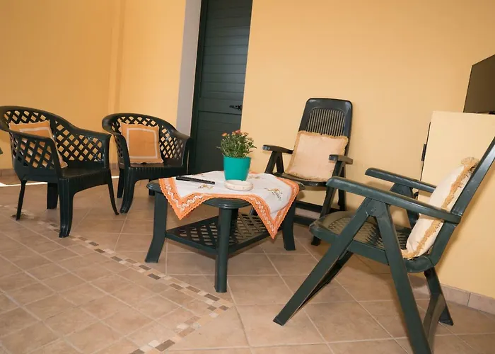 Casa Jacqueline Pescoluse Nyaraló